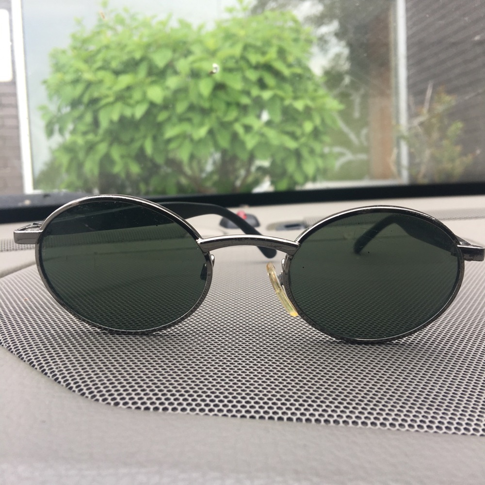 Classic John Lennon, fashion  glasses